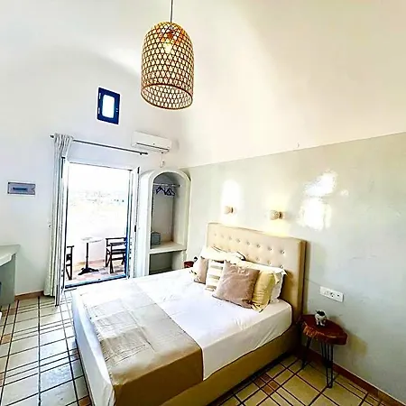 Arapiou 4* Тира